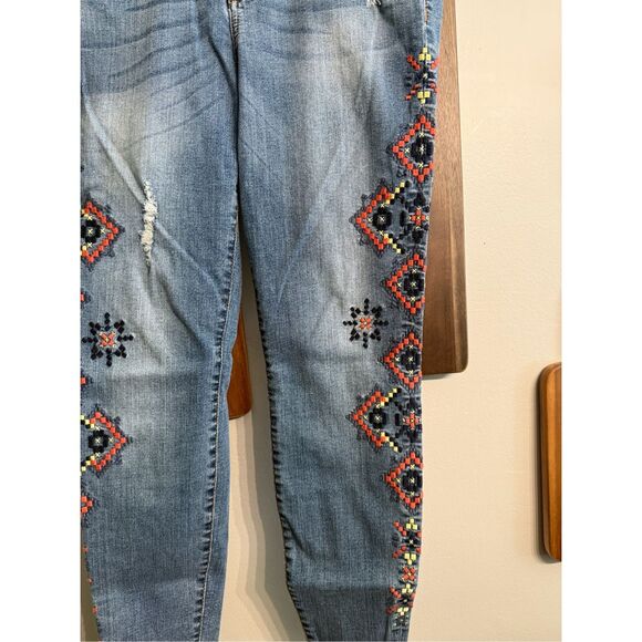 KUT From The Kloth Blue Denim Embroidered Connie Ankle Skinny Leg Jeans Size 8 - Picture 3 of 7